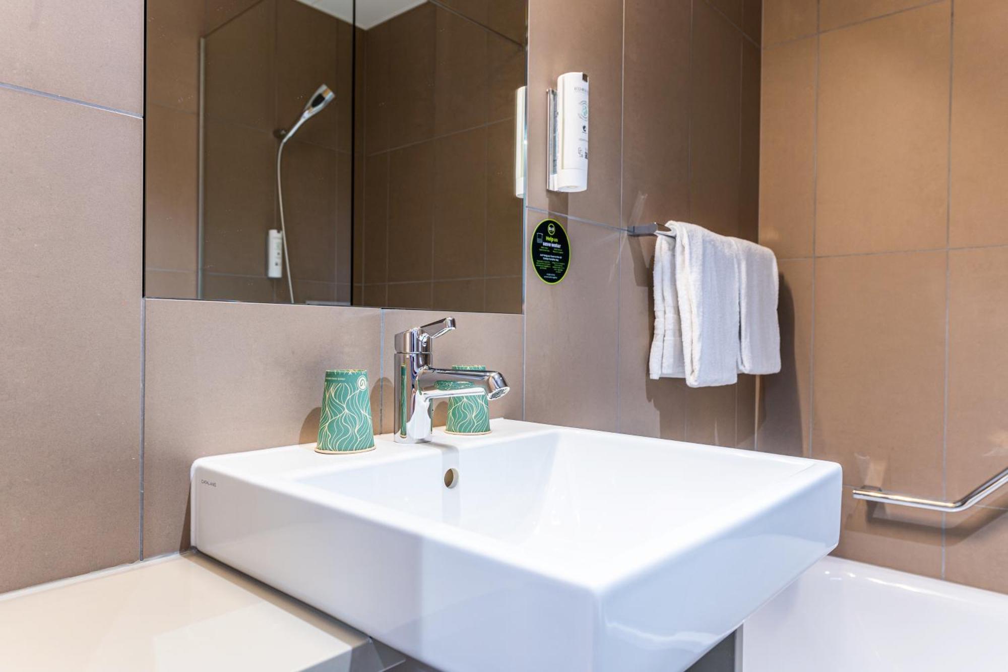 B&B Hotel Lausanne 크리시에 외부 사진